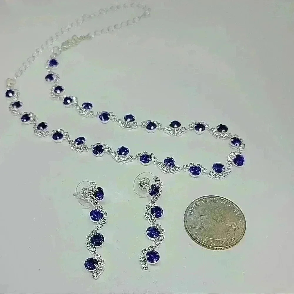 NWOT Stunning Wave Shape Blue Zircon And Crystal Necklace and Earrings S… - Picture 4 of 5